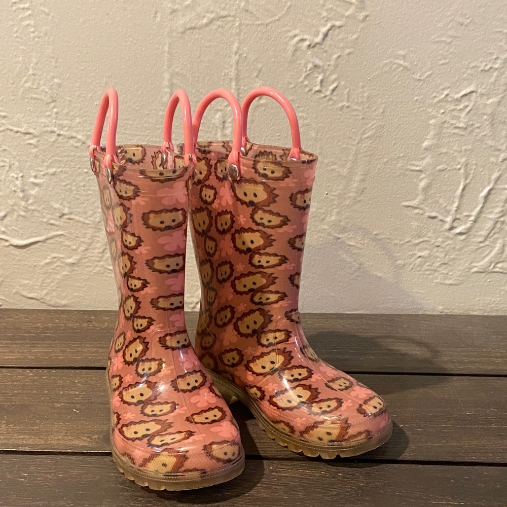 Toddler Girl Light Up Pink Lion Pattern Rain Boots